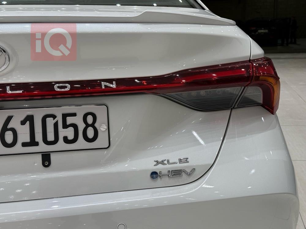 تۆیۆتا ئەڤەلۆن